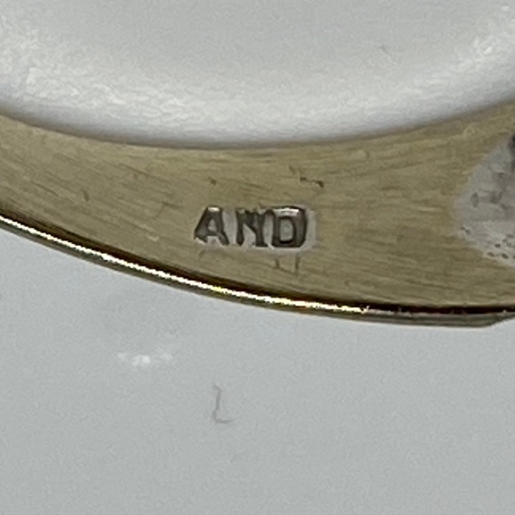 Italian 14k White Gold Dome Ring - Picture 6 of 9